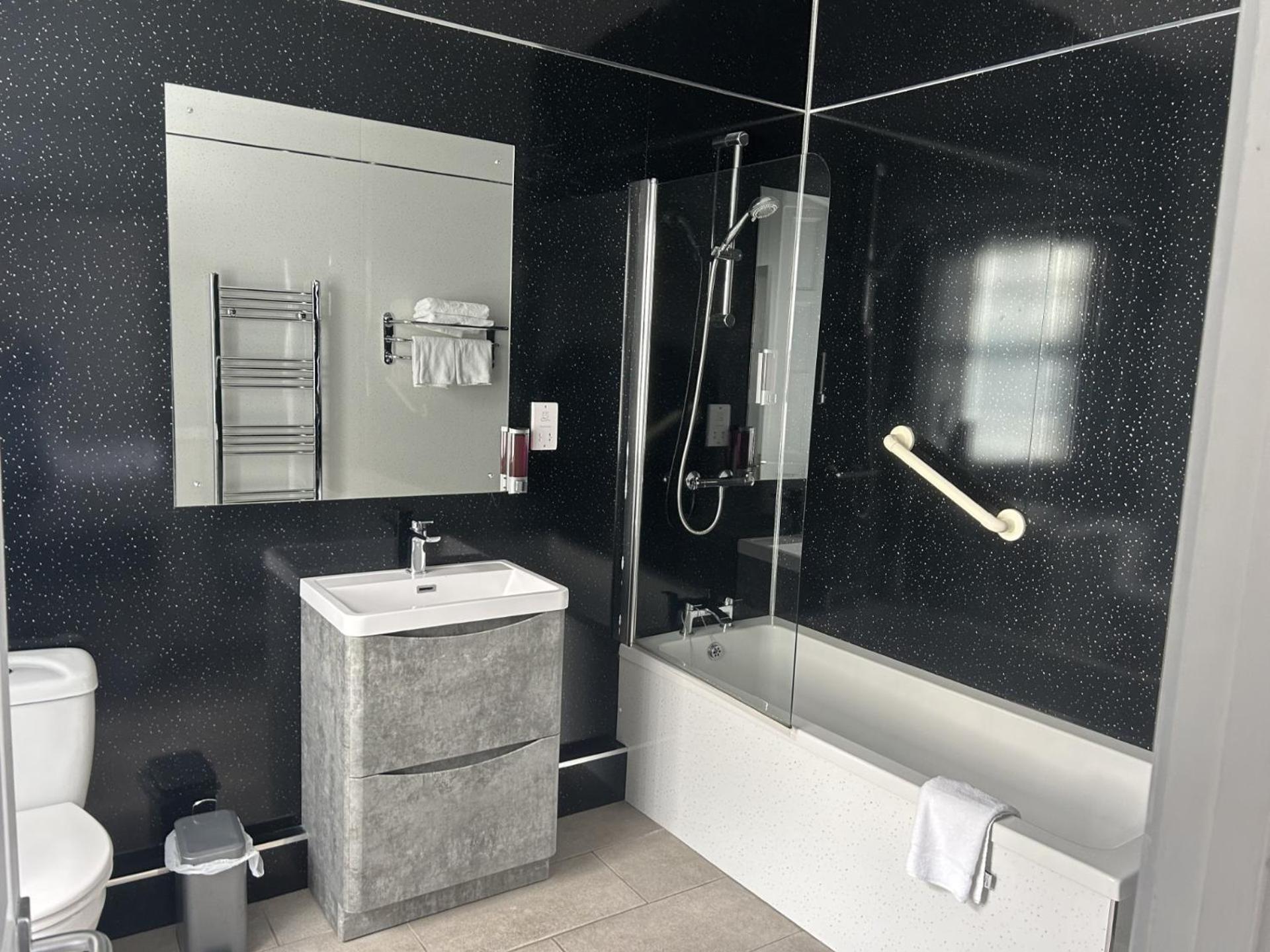 Drummond Hotel Ballykelly Екстер'єр фото